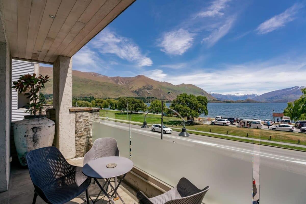 Pembroke Luxury Apartment Wanaka Exterior photo