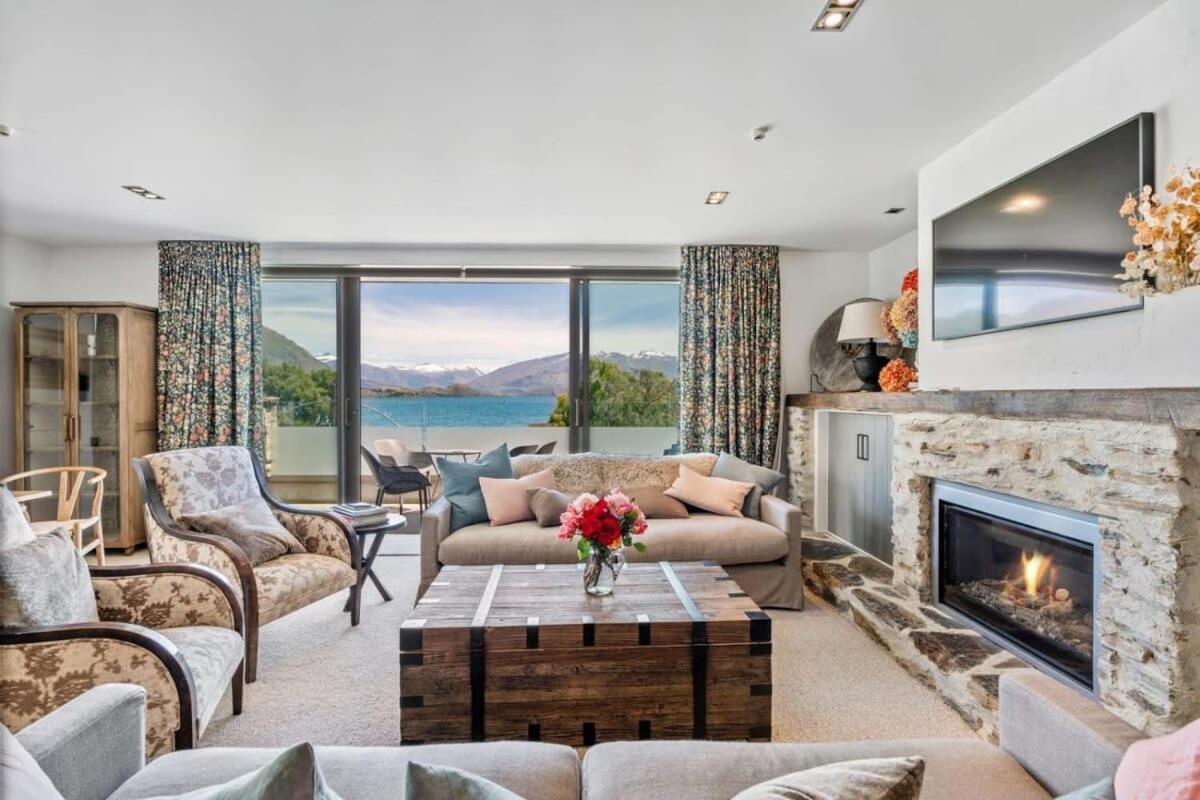Pembroke Luxury Apartment Wanaka Exterior photo
