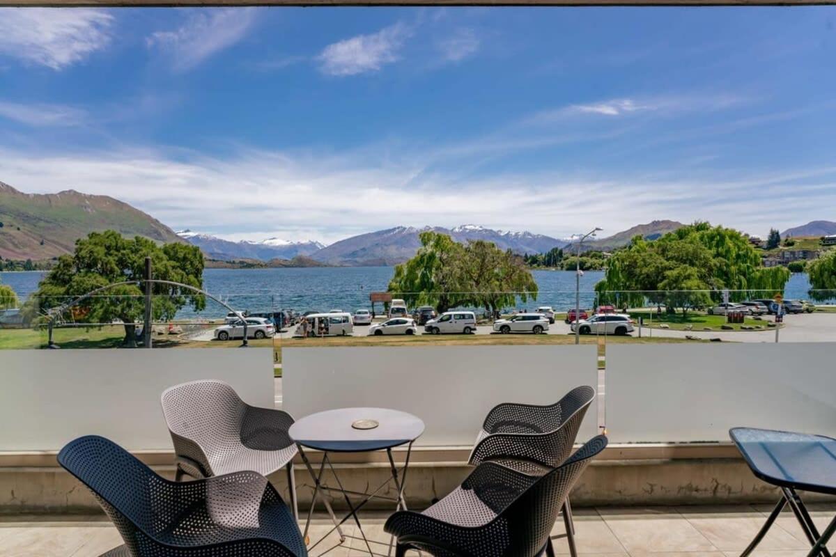 Pembroke Luxury Apartment Wanaka Exterior photo