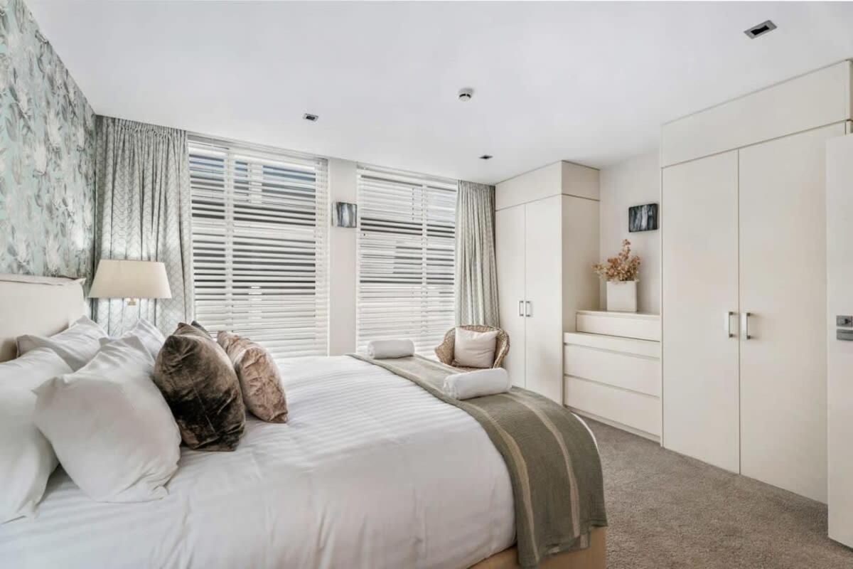 Pembroke Luxury Apartment Wanaka Exterior photo